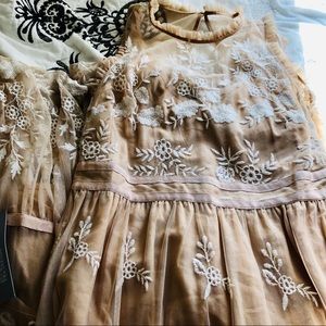 H&M Lace Floral Cream Maxi Dress NWT size 4